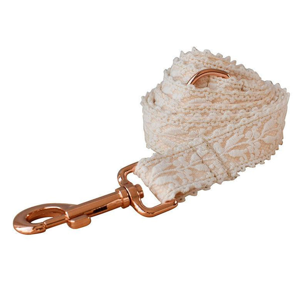 Leaf Lace Pet Collar with Bow – Elegant Design & Metal Buckle for Pets